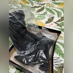 Kenneth Cole New York Eryc Over The Knee Boot